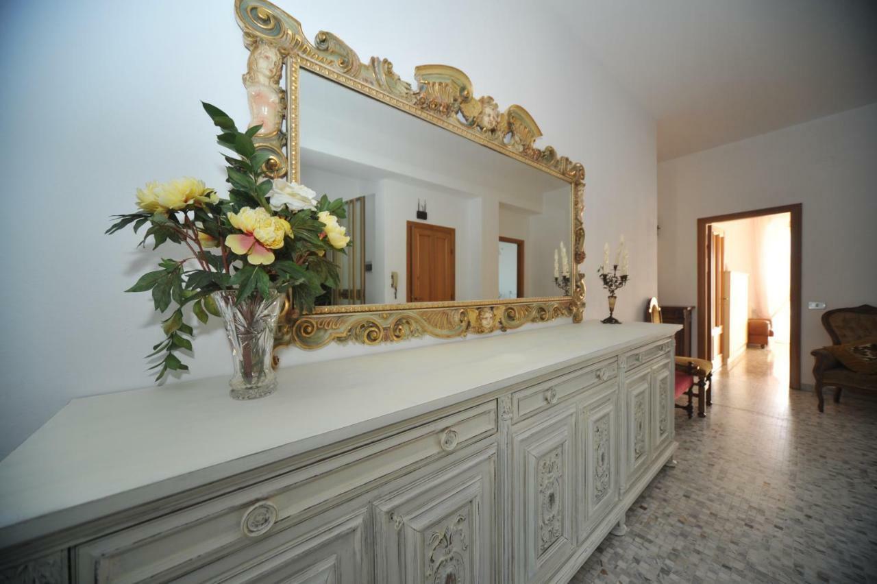 Camere "Le Margherite" Olbia Exteriör bild